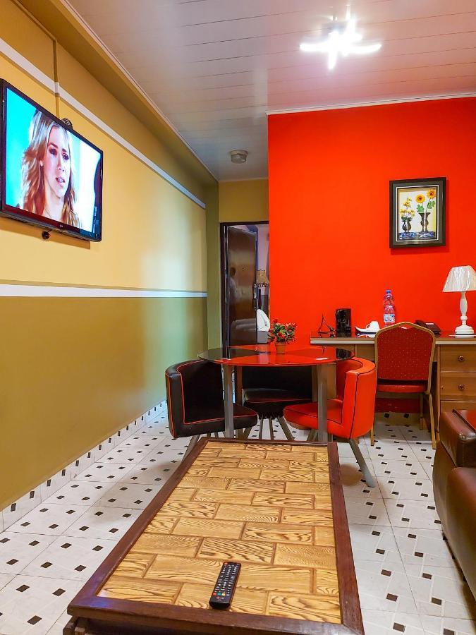 Hotel Relax Kinshasa Eksteriør billede