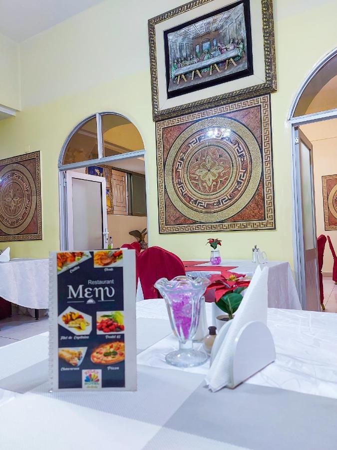 Hotel Relax Kinshasa Eksteriør billede