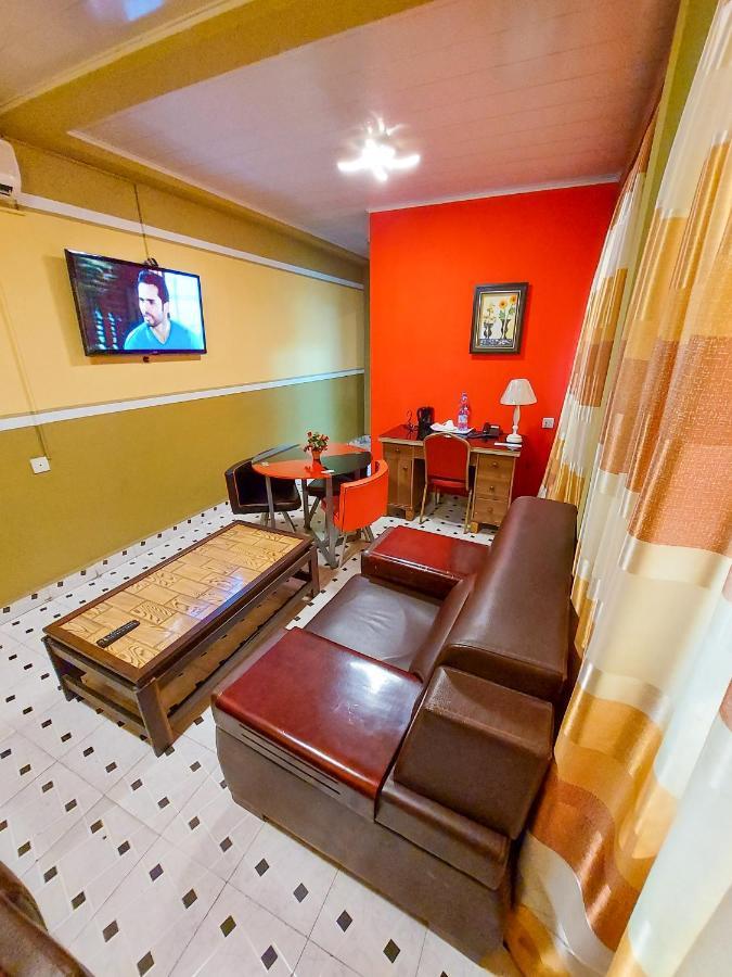 Hotel Relax Kinshasa Eksteriør billede