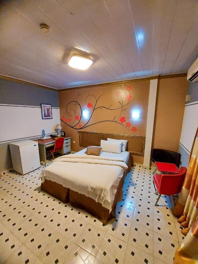 Hotel Relax Kinshasa Eksteriør billede